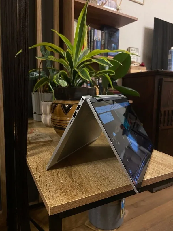 HP Pavilion x360 ноутбук-трансформер 1