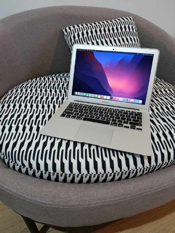 MacBook Air Early 2017 8GB 128GB SSD