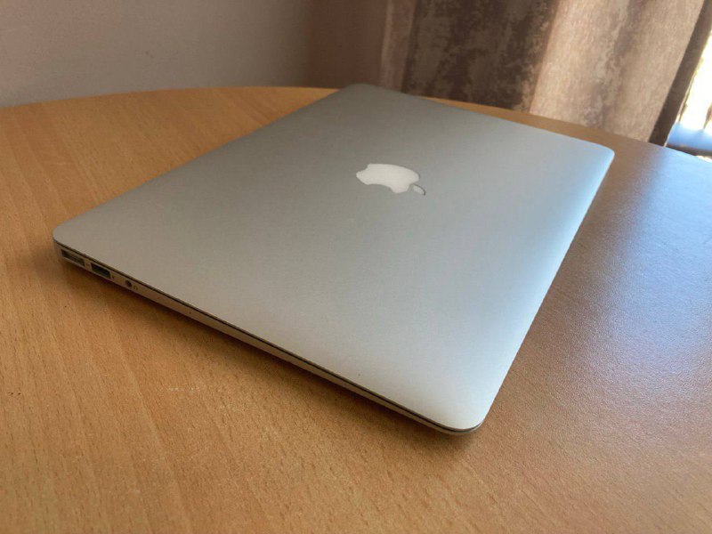 MacBook Air 2017, зарядное устройство