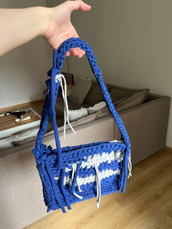 сумка вязаная, джезва, оправа, пуфик, весы кухонные, плащ тренч