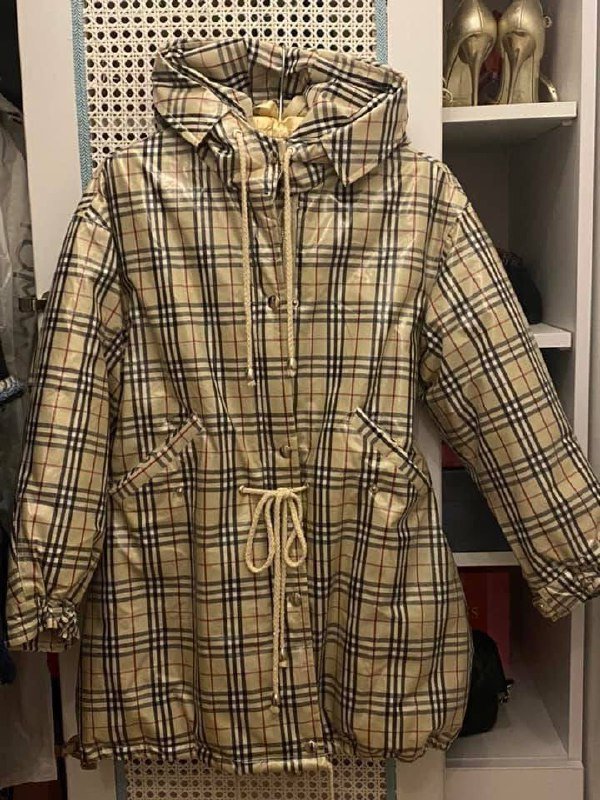 Новая куртка на рост 152 см