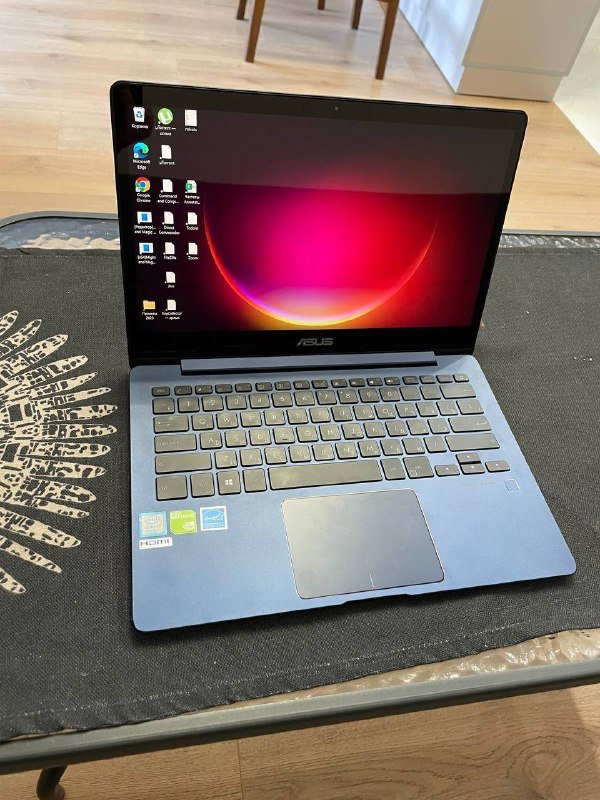 Ультрабук ноутбук Asus 13.3 с 4К сенсорным дисплеем