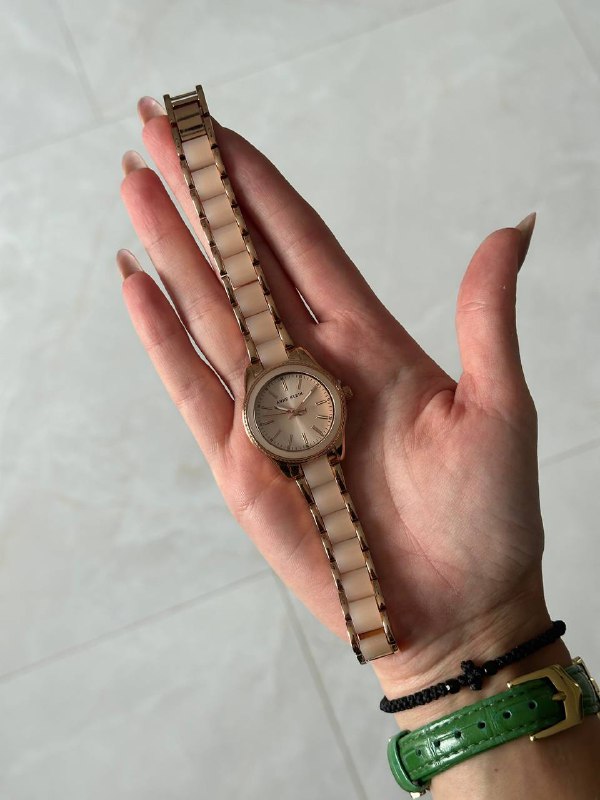 Женские часы Anne Klein 5