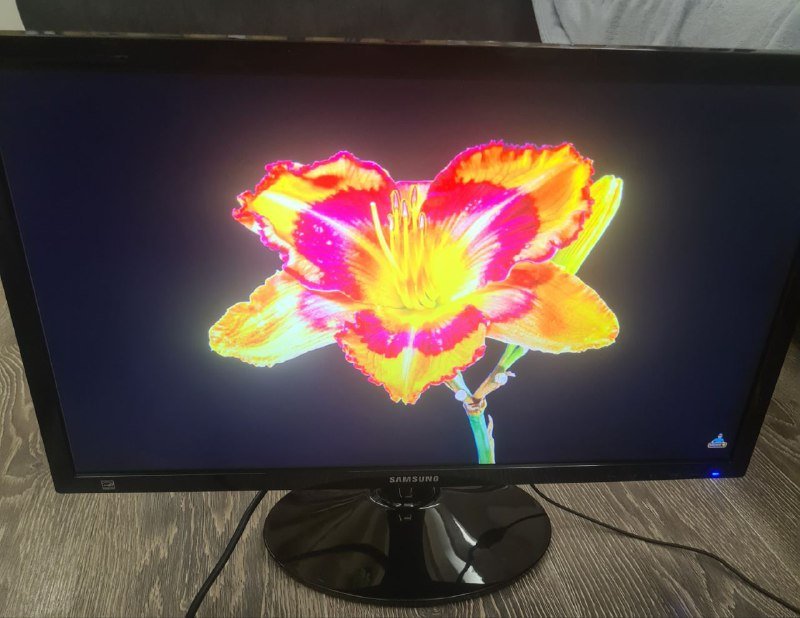 Монитор Samsung 24 дюйма