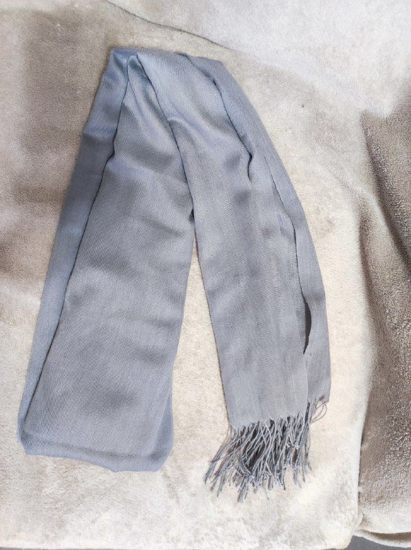 Палантин шарф 70х170 см в отличном состоянии