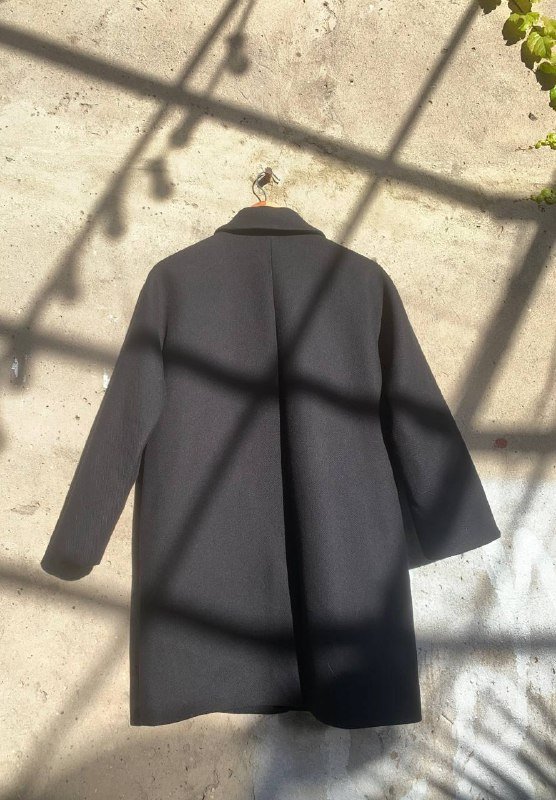 Чёрное драповое пальто Cos 38 размера 4