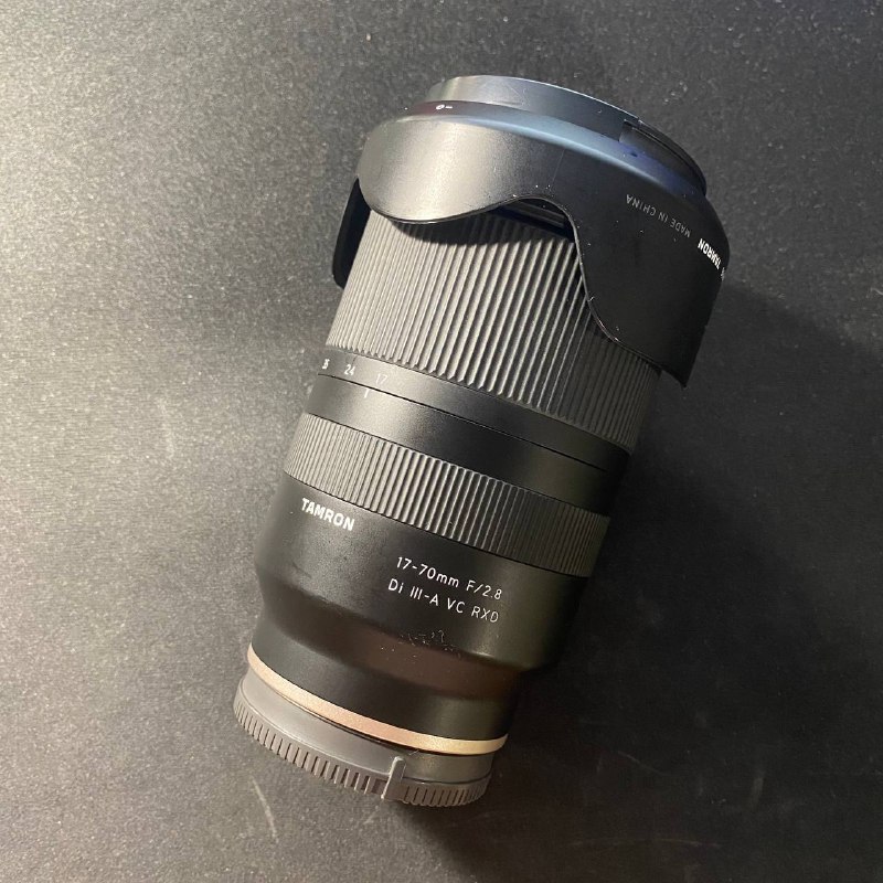 Объектив Tamron 17-70 для Sony-e