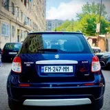 Автомобиль Suzuki SX4 2