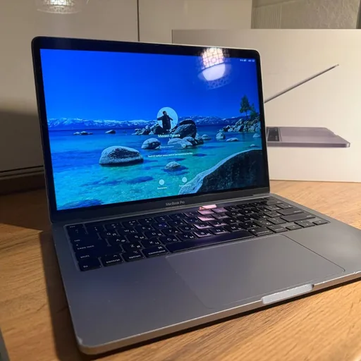 MacBook Pro 13
