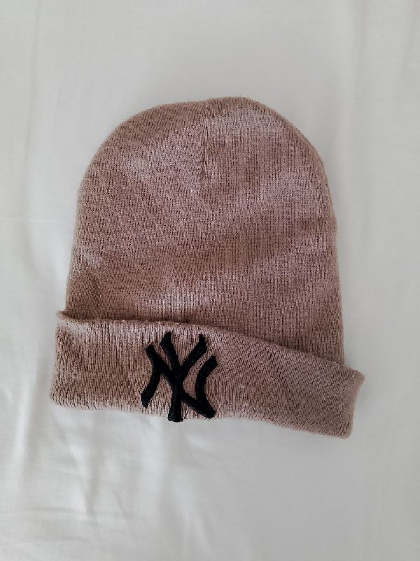 шапка, детские сапожки 34-35, куртка, свитер, штаны 3