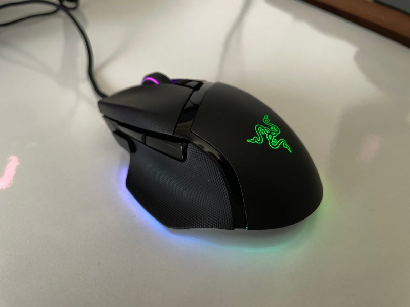 Мышь Razer Basilisk V3 4