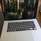 MacBook Pro 16 i7 16GB RAM 512GB SSD 2019 1