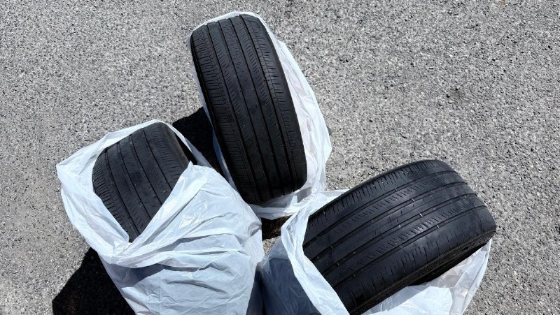 Покрышки Goodyear Grand Touring 235/40R19 3