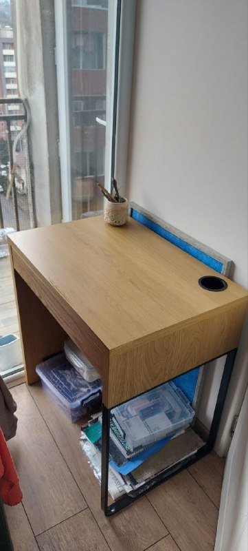 Стол из Горгии, навесной металлический стол, два пластиковых стула, складной стол, мольберт