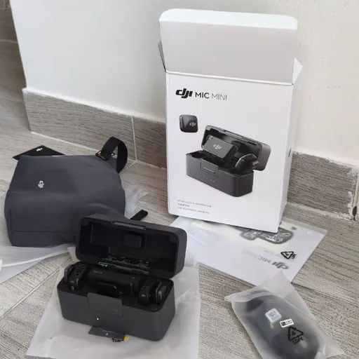 DJI Mic Mini, зарядный кейс, переходник Type-C