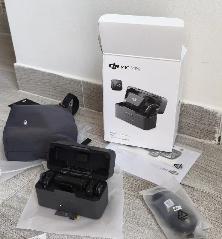 DJI Mic Mini, зарядный кейс, переходник Type-C 1