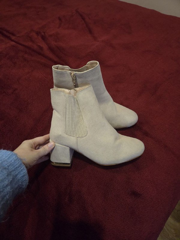 ботинки женские 2 пары 5