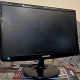 Samsung монитор 1