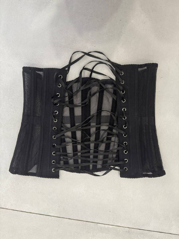Черный корсет с мешком-косметичкой 2