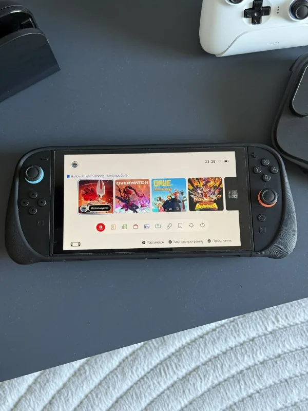 Nintendo Switch 2, Donkey Kong Bananza, microSD, чехол, контроллер 1