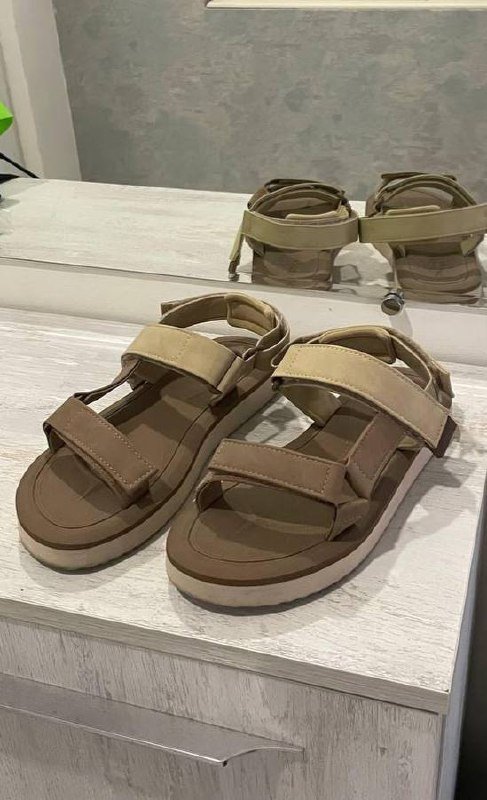 Худи feism_clo XXL, юбка, футболки, сумки, сандали Pull&bear 42 8