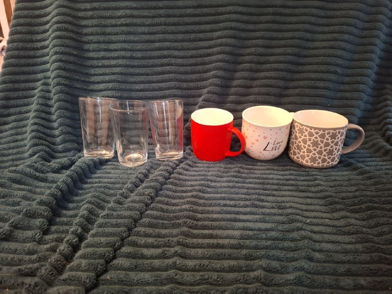 Чашки, стаканы, кружки, доски, терка, сахарница, контейнеры, стойка для сушки, тарелки, блинница, столовые приборы и кухонные принадлежности 2