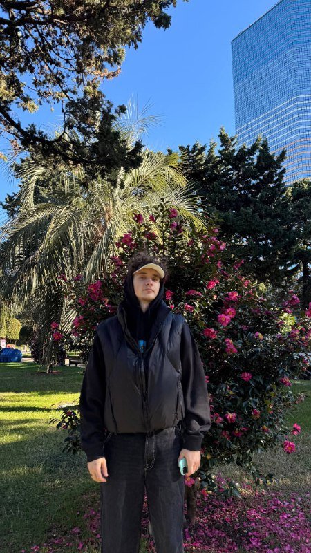 Жилет ZARA, Панама VANS, Лонгслив HHWEAR, Футболки, Комбез YOS, Топ, Велосипедки, Штаны