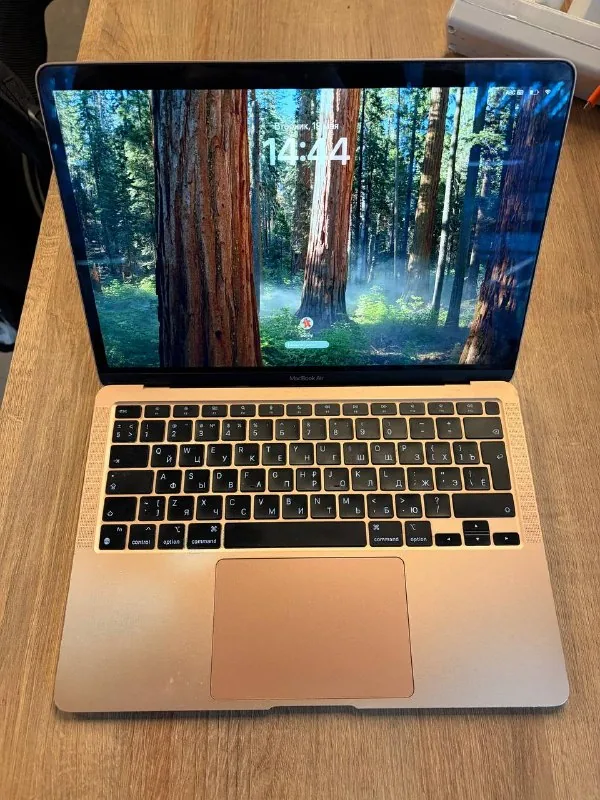 MacBook Air M1 1