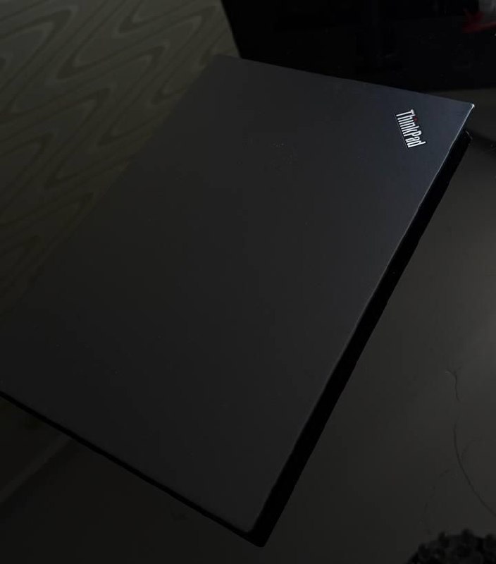 Ноутбук Lenovo Thinkpad T490s 4