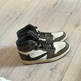 Travis Scott × Nike Air Jordan 1 Retro High OG TS SP 1