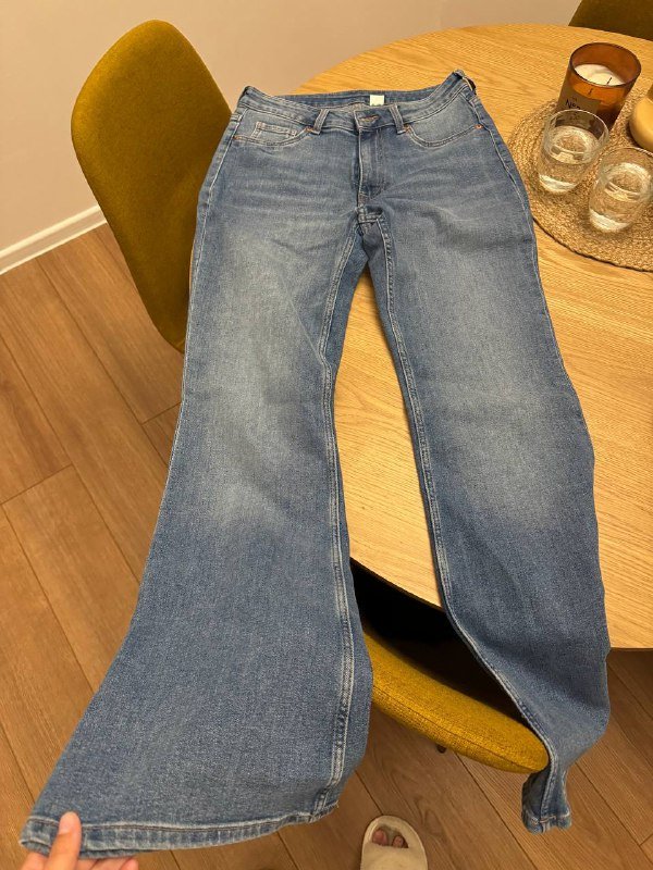 Штаны на резинке, джинсы бежевые, светло голубые, синие клеш, леггинсы для спорта 4