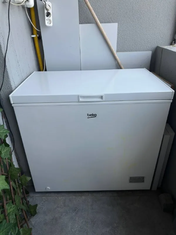 Морозильный ларь Beko 1