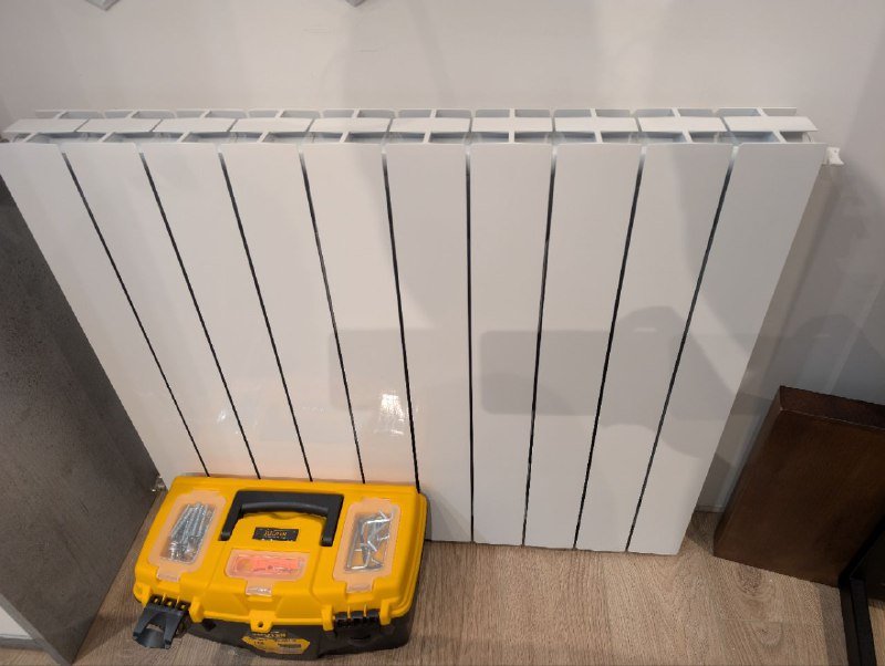 Настенный радиатор 90x70