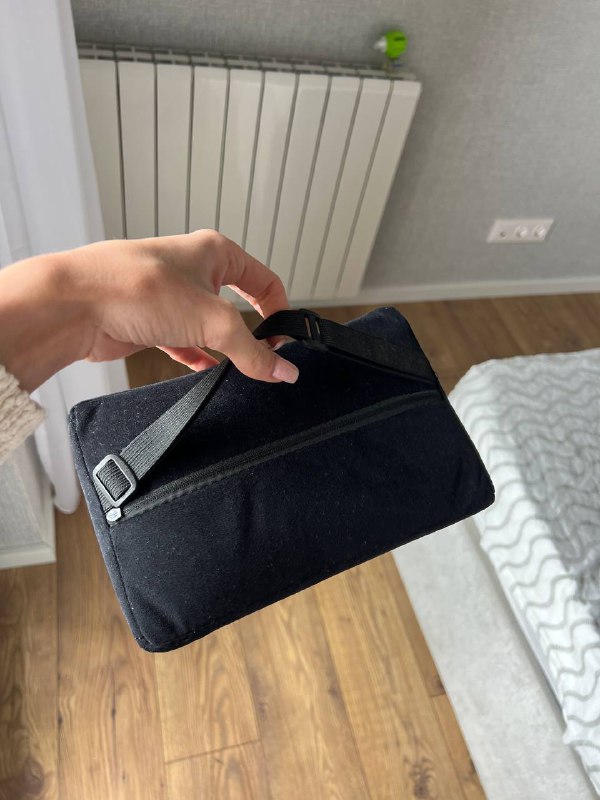 белая юбка ZARA, бежевая юбка ZARA, подушка для кресла RAZER 2