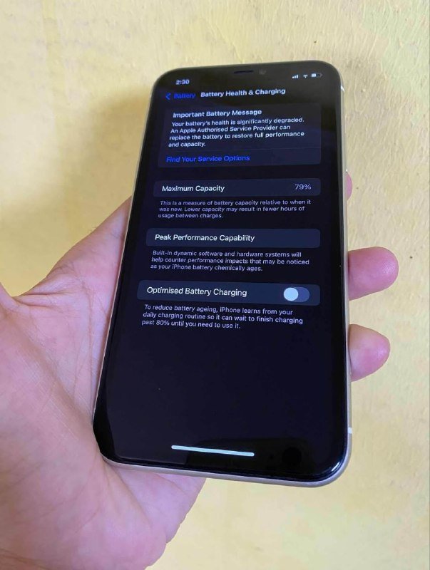 IPhone 11 телефон 2