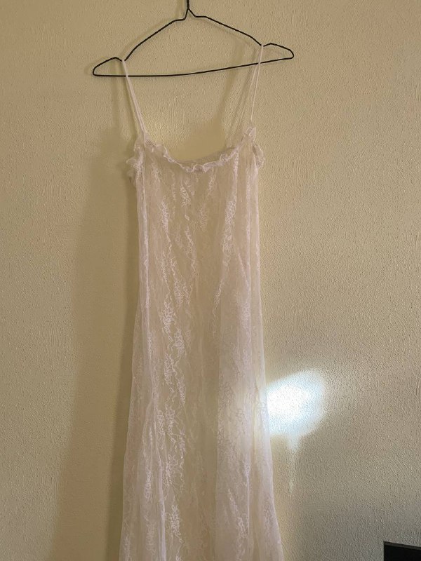 Кружевное платье Zara