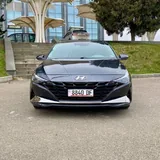 Hyundai Elantra SEL 1