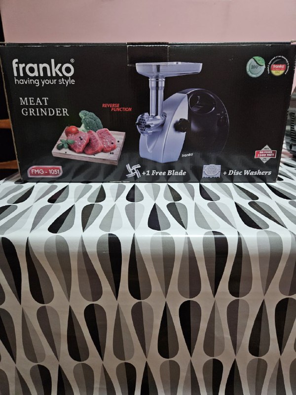 Электрическая мясорубка Franko FMG-1051 2500W 4