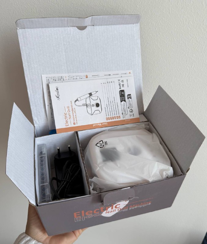 Новый аппарат для маникюра с фрезами 3