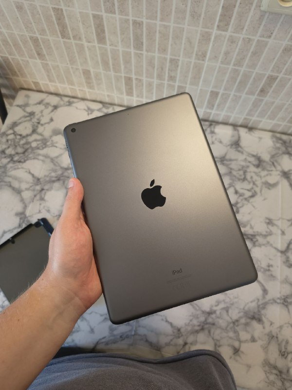 Apple iPad 8 32GB