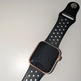Apple Watch SE Rose Gold 6