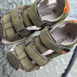 Sandals for a boy, size 28 3