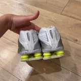 Nike Shox R4 5