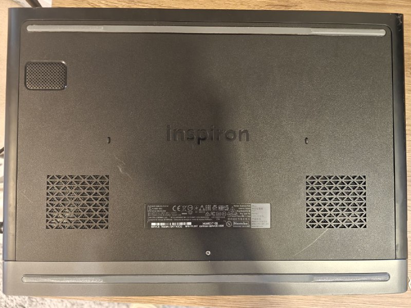 Ноутбук Dell Inspiron p65f001