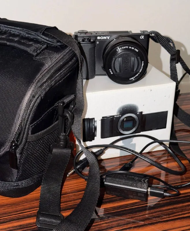 Камера Sony ZV-E10L с объективом 16–50mm OSS 1