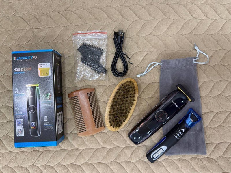 Набор для ухода за бородой с триммерами и аксессуарами