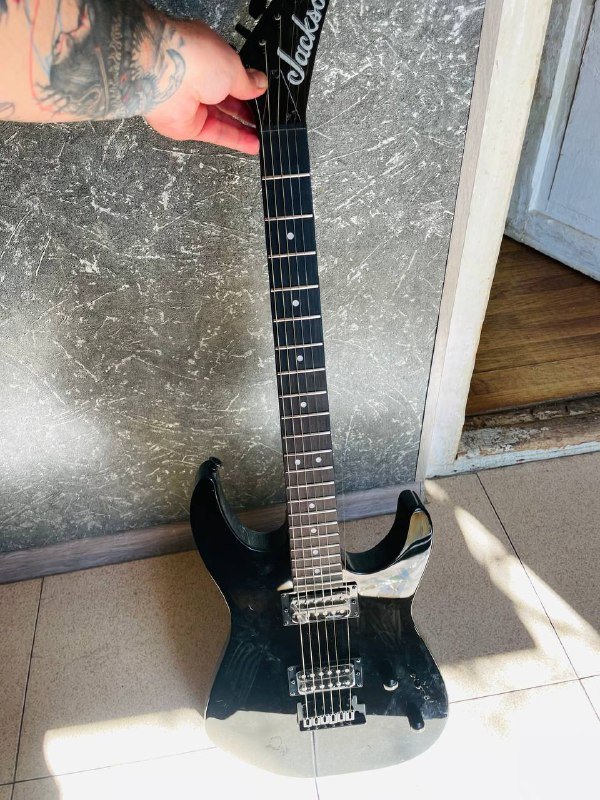 Jackson Dinky JS11 гитара 4