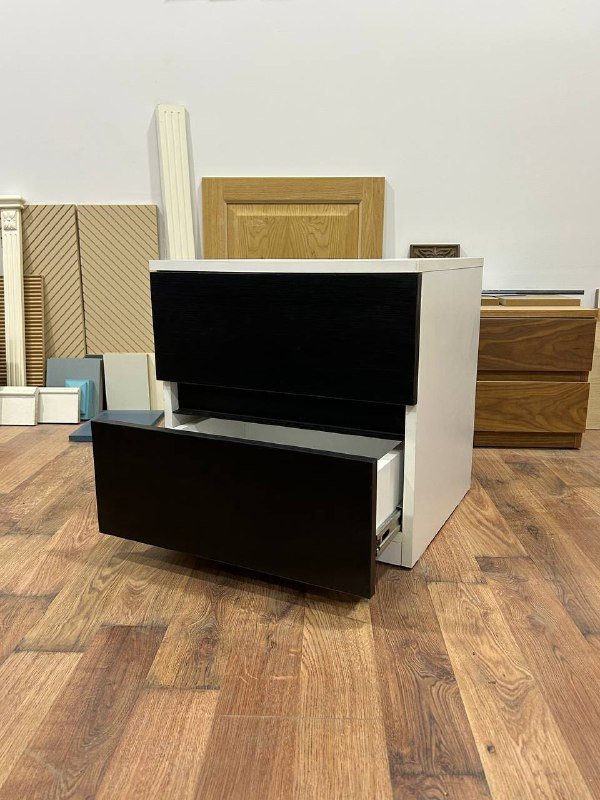 Тумбочка ламинат 50x50x45 3