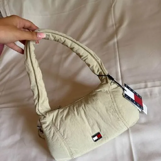 Сумка Tommy Hilfiger