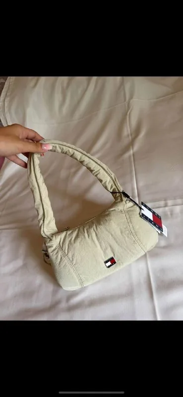 Сумка Tommy Hilfiger